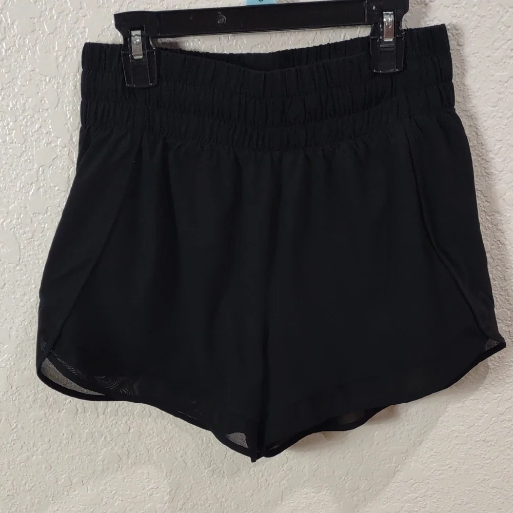 ATHLETA Women's Black Shorts - Picture 3 of 16